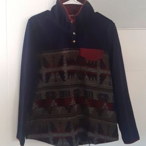 Aztec/tribal print fleece with pockets